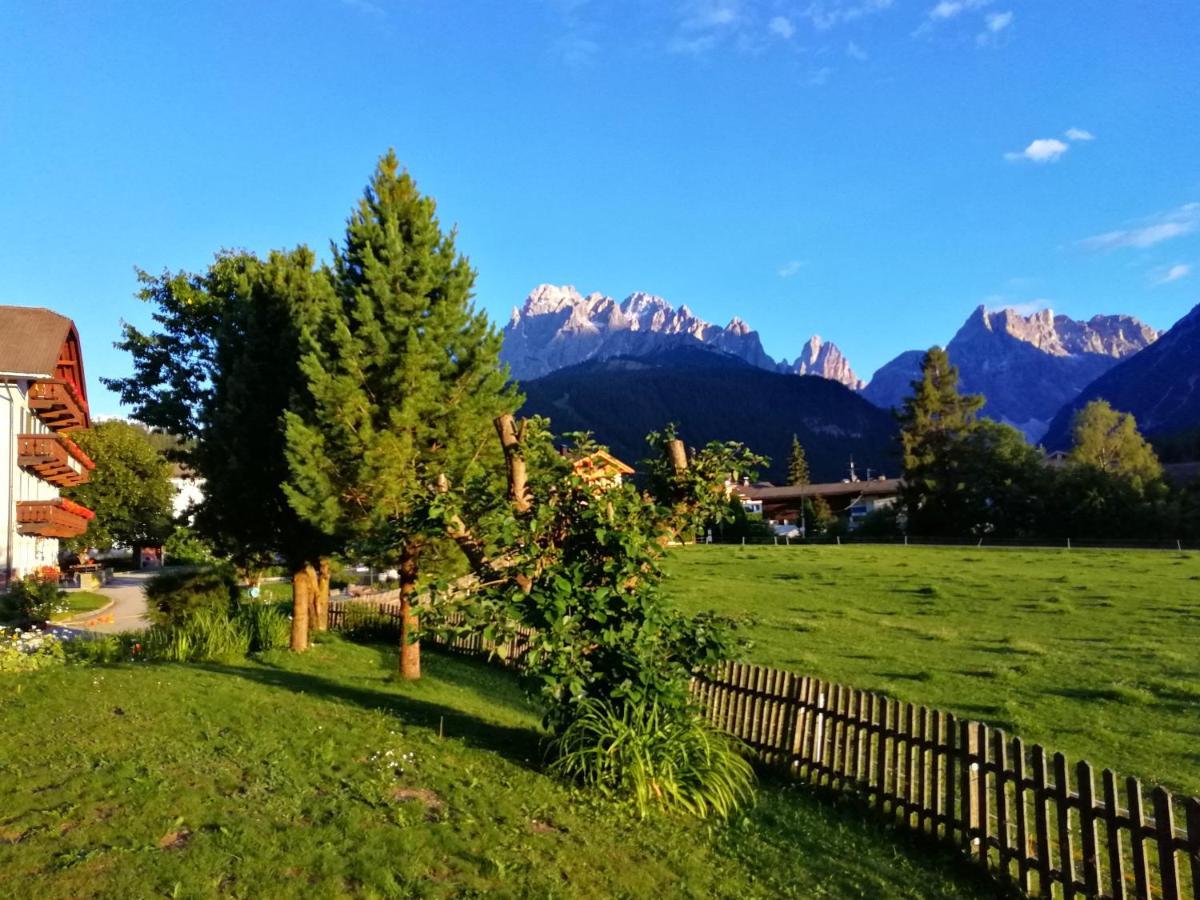 Hotel Holzer Sexten Exteriör bild